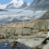 Ans op de door de gletscher gepolijste rotsen bij de Märjelensee Fam. Bauwens - Märjelensee 2348m